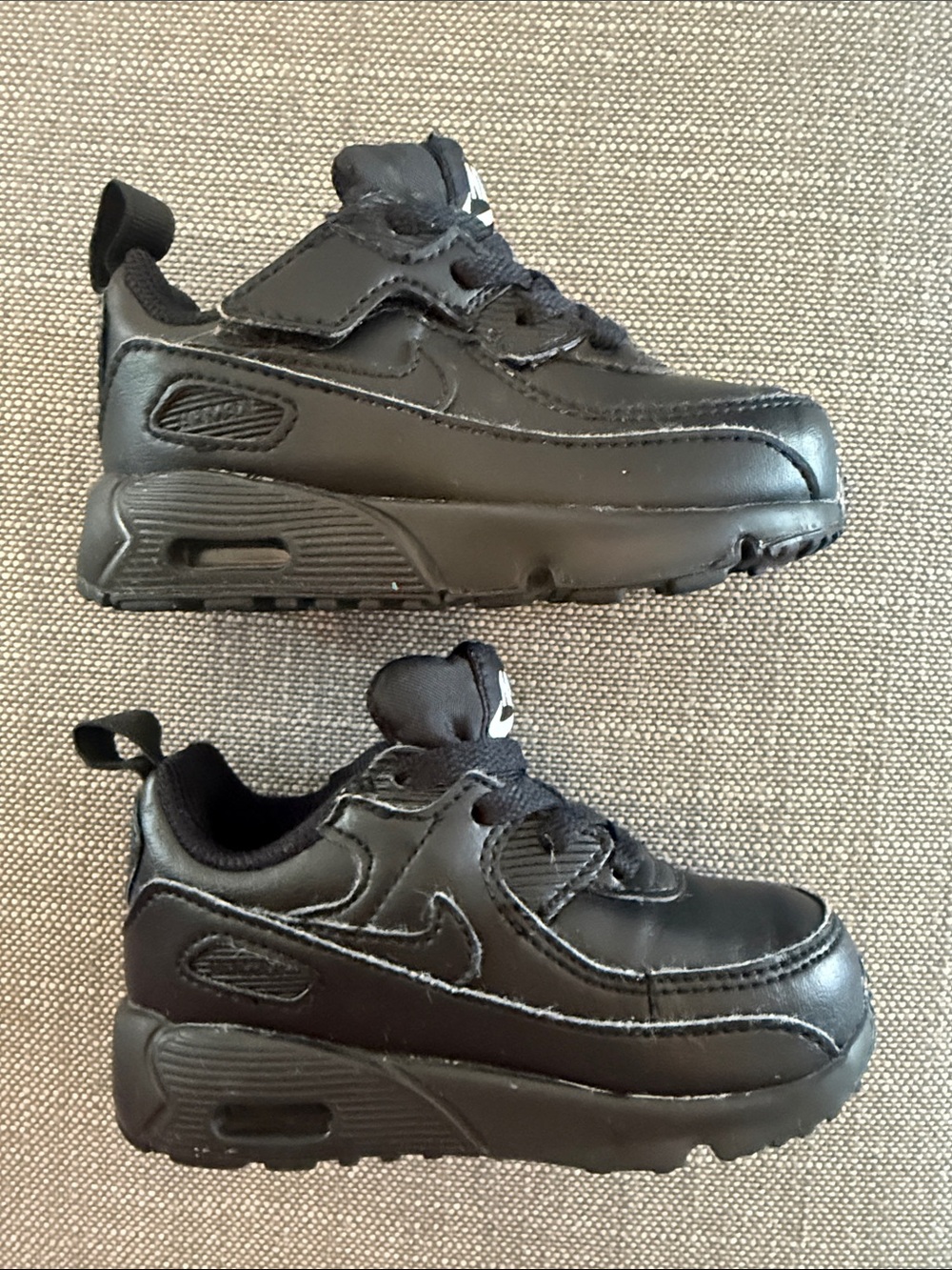 Nike Air Max 90 EasyOn Black Sneakers